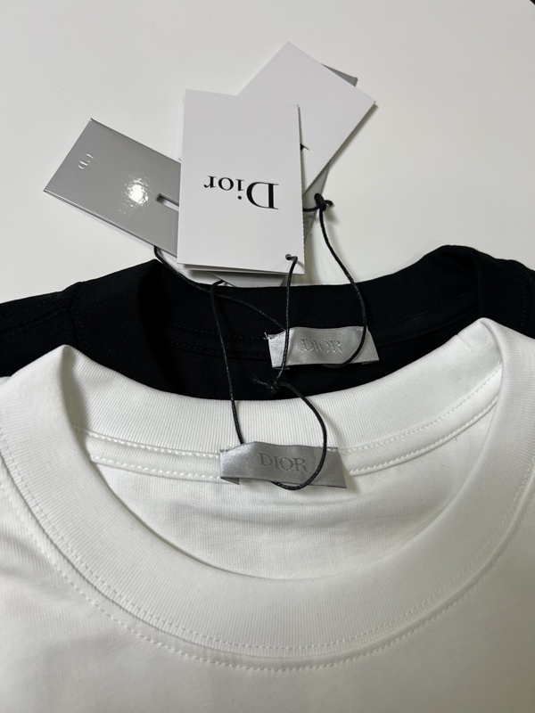 ブランドTシャツ素材ディテール